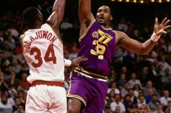 关于字母哥巅峰对决，蒂姆与60激战加拿大队分钟，惊险取胜胜负难料！的信息